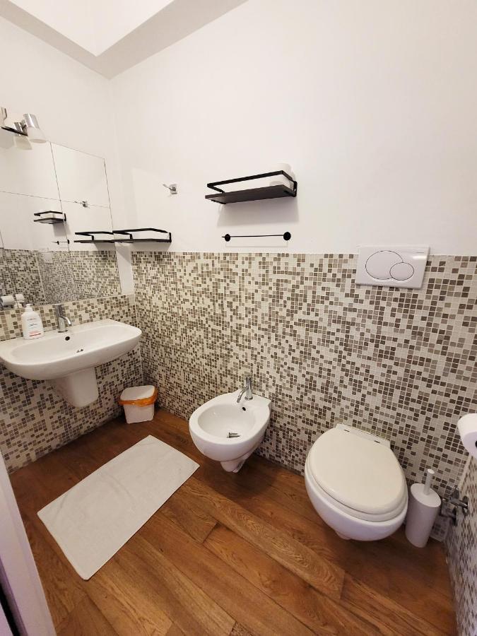 Baribello Apartment - 3 Bedrooms 3 Bathrooms - Bari Central Station Exterior foto